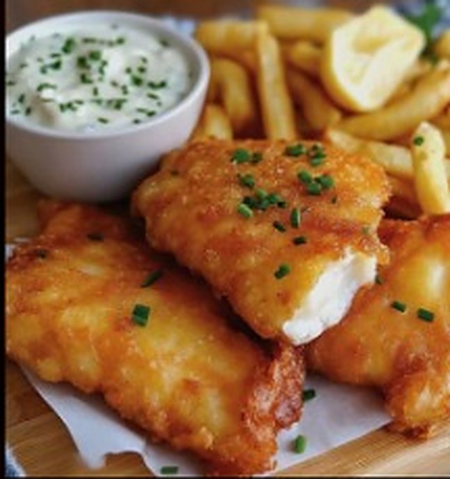 Fresh lake fish fillets and wedges served with tartar sauce at Hambu Café
